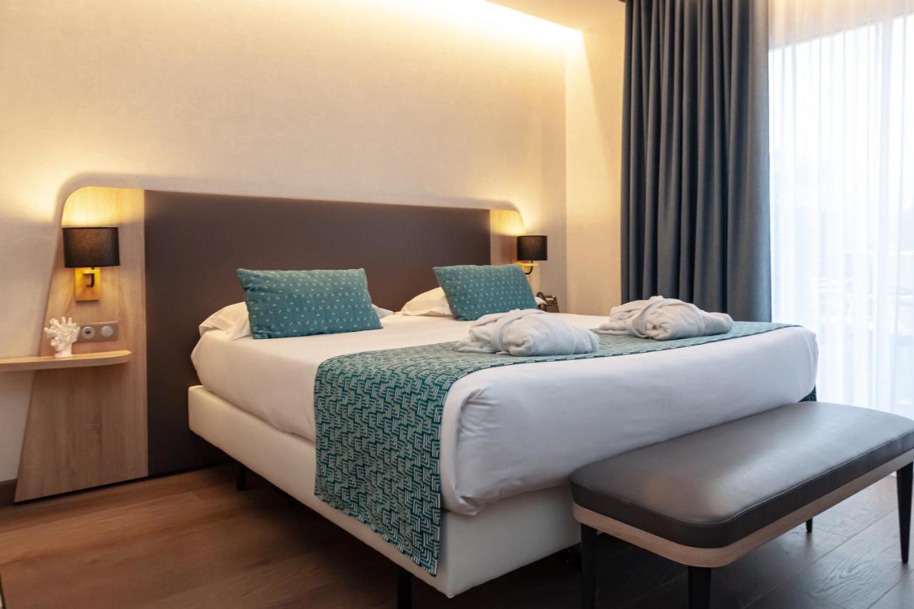 Logis Hotel Relais Saint Jacques - Chateauroux Déols Eksteriør billede