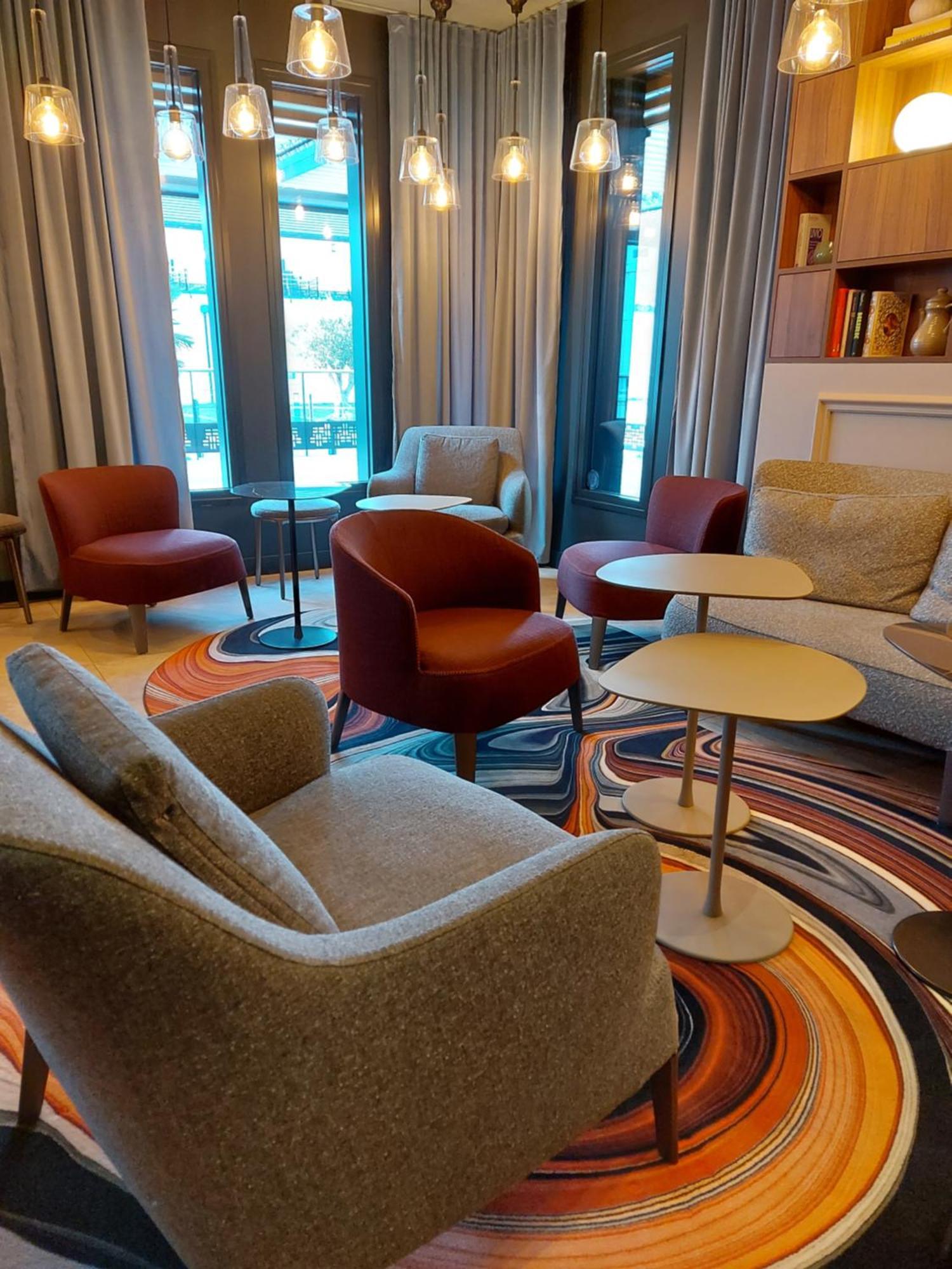 Logis Hotel Relais Saint Jacques - Chateauroux Déols Eksteriør billede