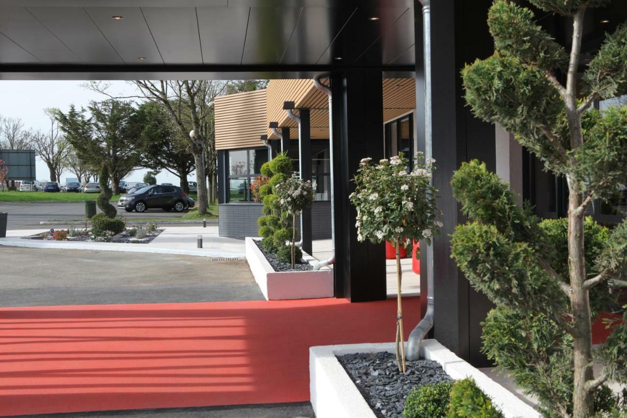 Logis Hotel Relais Saint Jacques - Chateauroux Déols Eksteriør billede