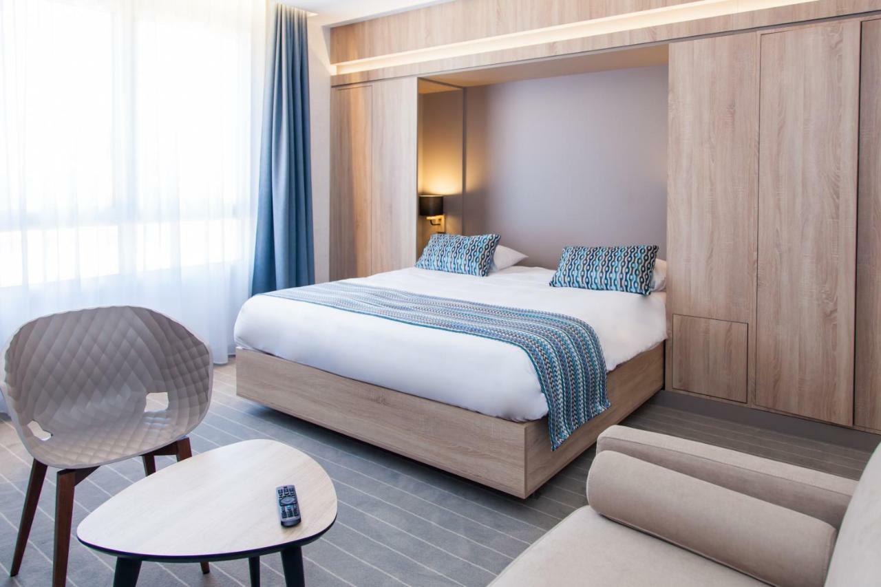 Logis Hotel Relais Saint Jacques - Chateauroux Déols Eksteriør billede